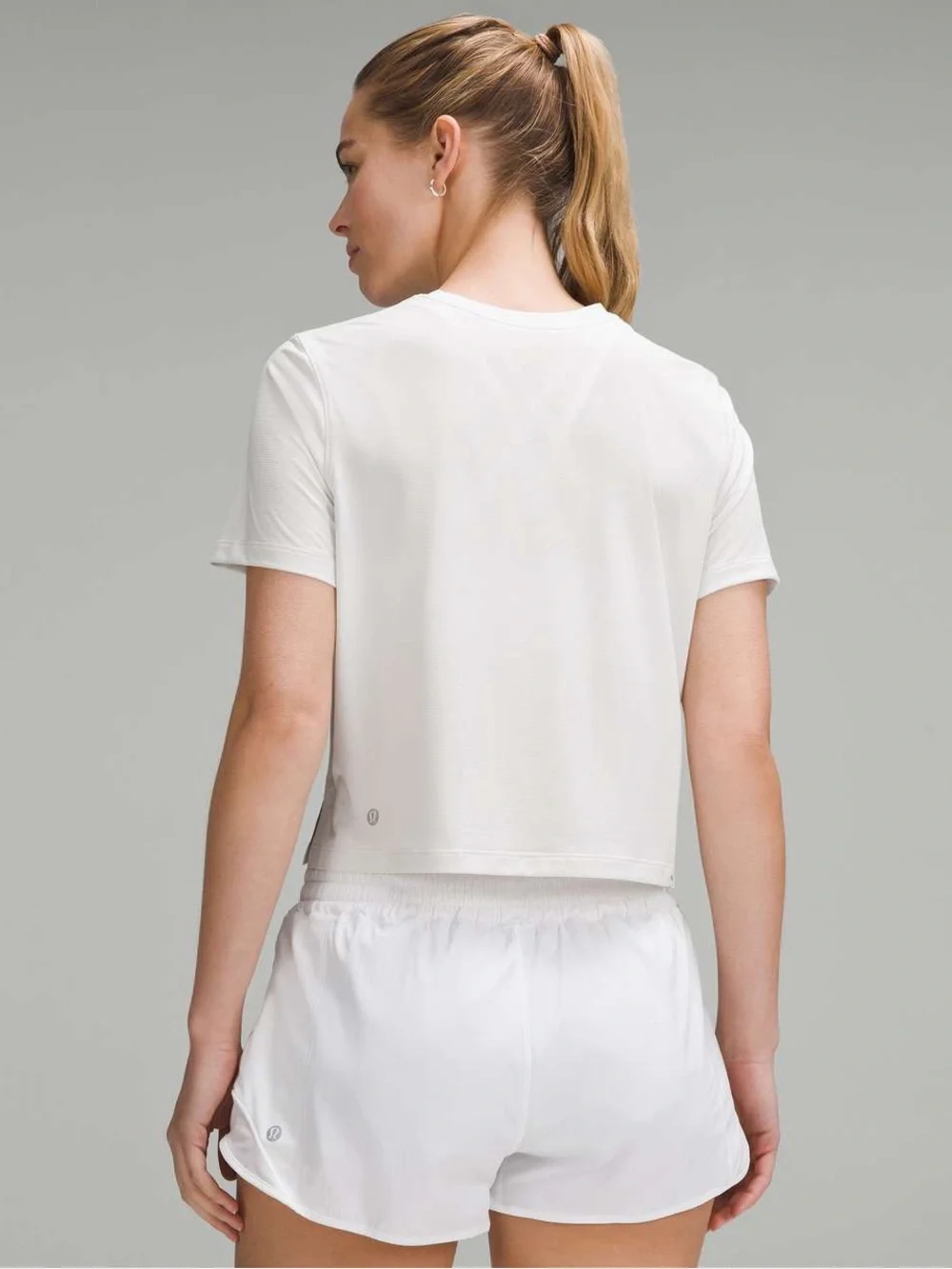 Lululemon White Quick-Dry Cropped Training Tee Shirt Loose Fit Size 6 / 8